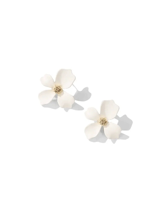 Magnolia Dream - White Flower Earrings Amora